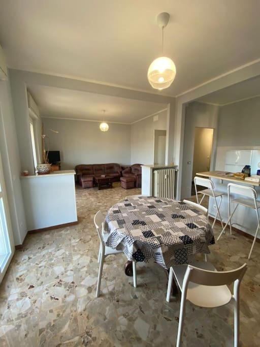 Apartament Bella Vista Canelli Zewnętrze zdjęcie